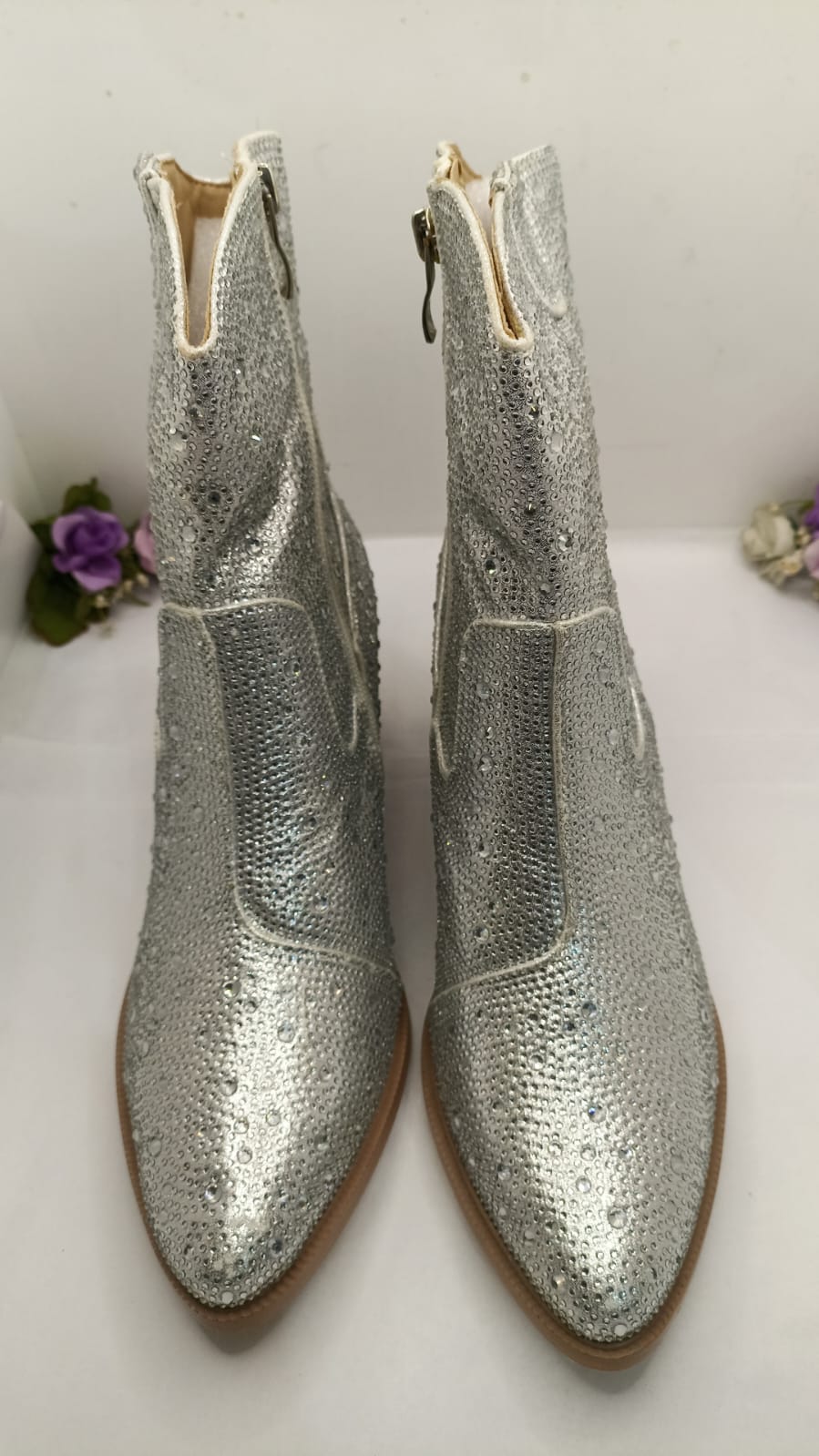Shoe